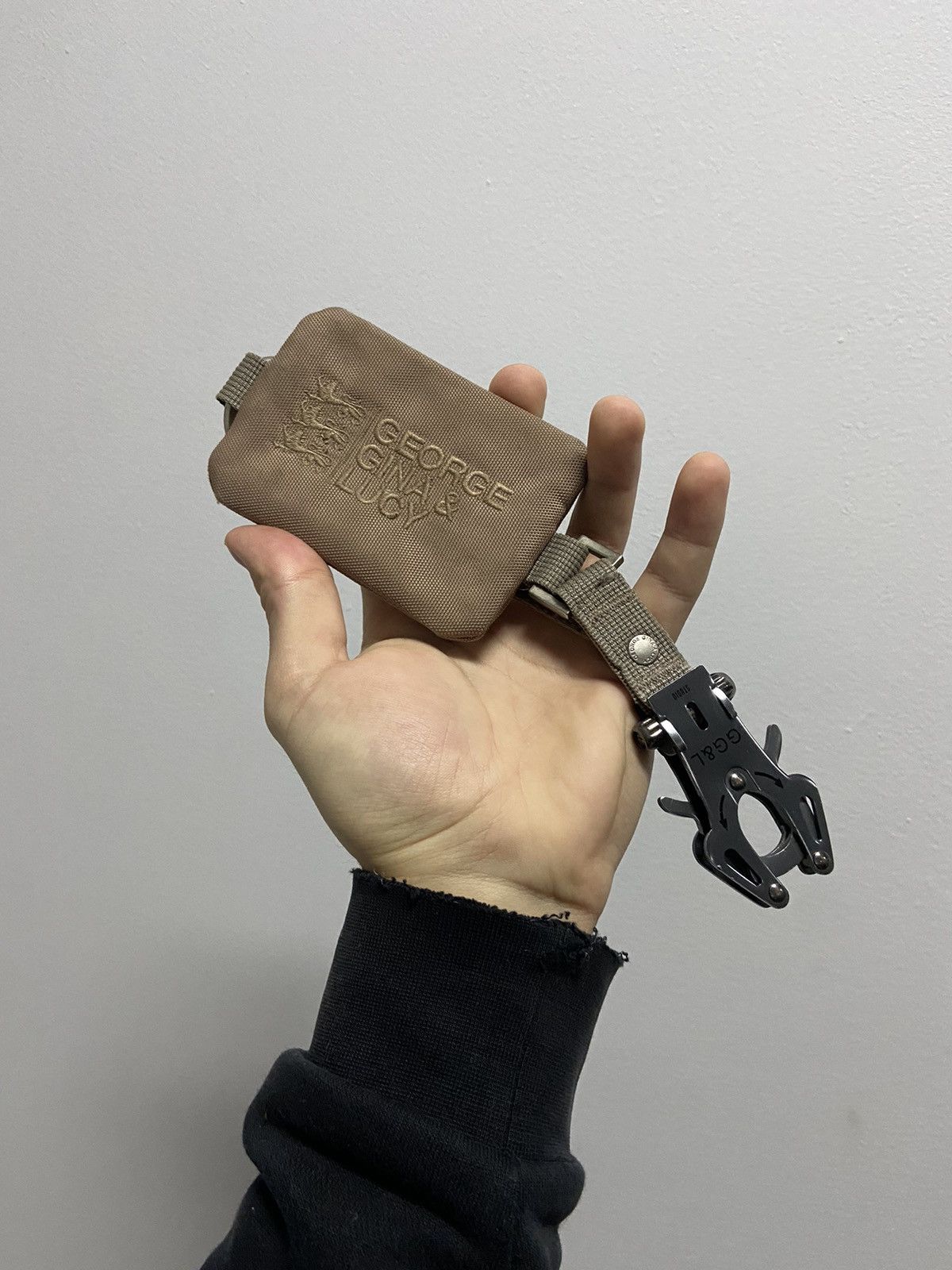 Japanese Brand × Vintage George Gina Lucy ALYX Style Vintage coin holder carabiner Size ONE SIZE - 1 Thumbnail