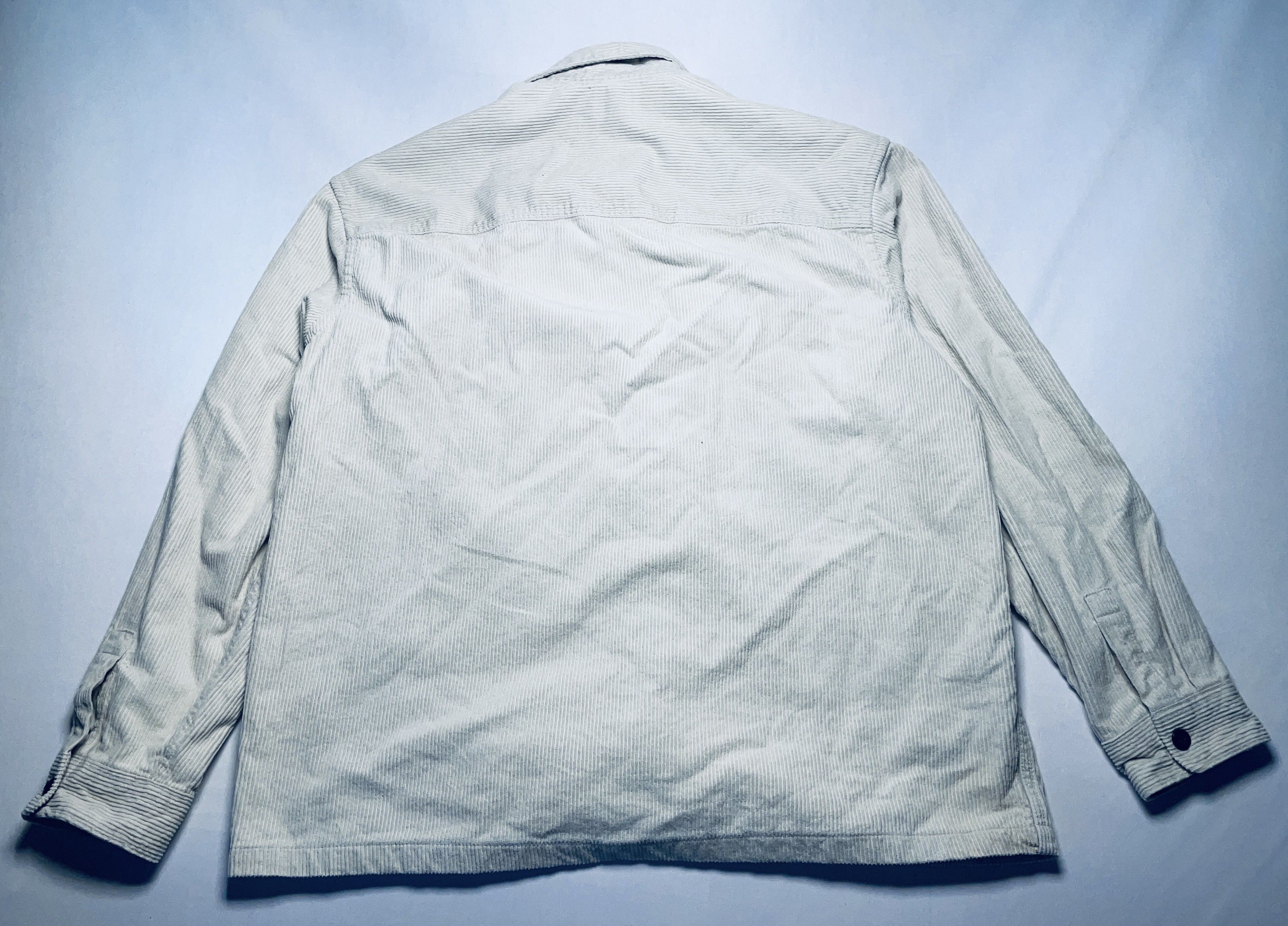 H&M 🧥 19,90 € – H&M Cordhemd Relaxed Fit Größe L Size US L / EU 52-54 / 3 - 4 Thumbnail
