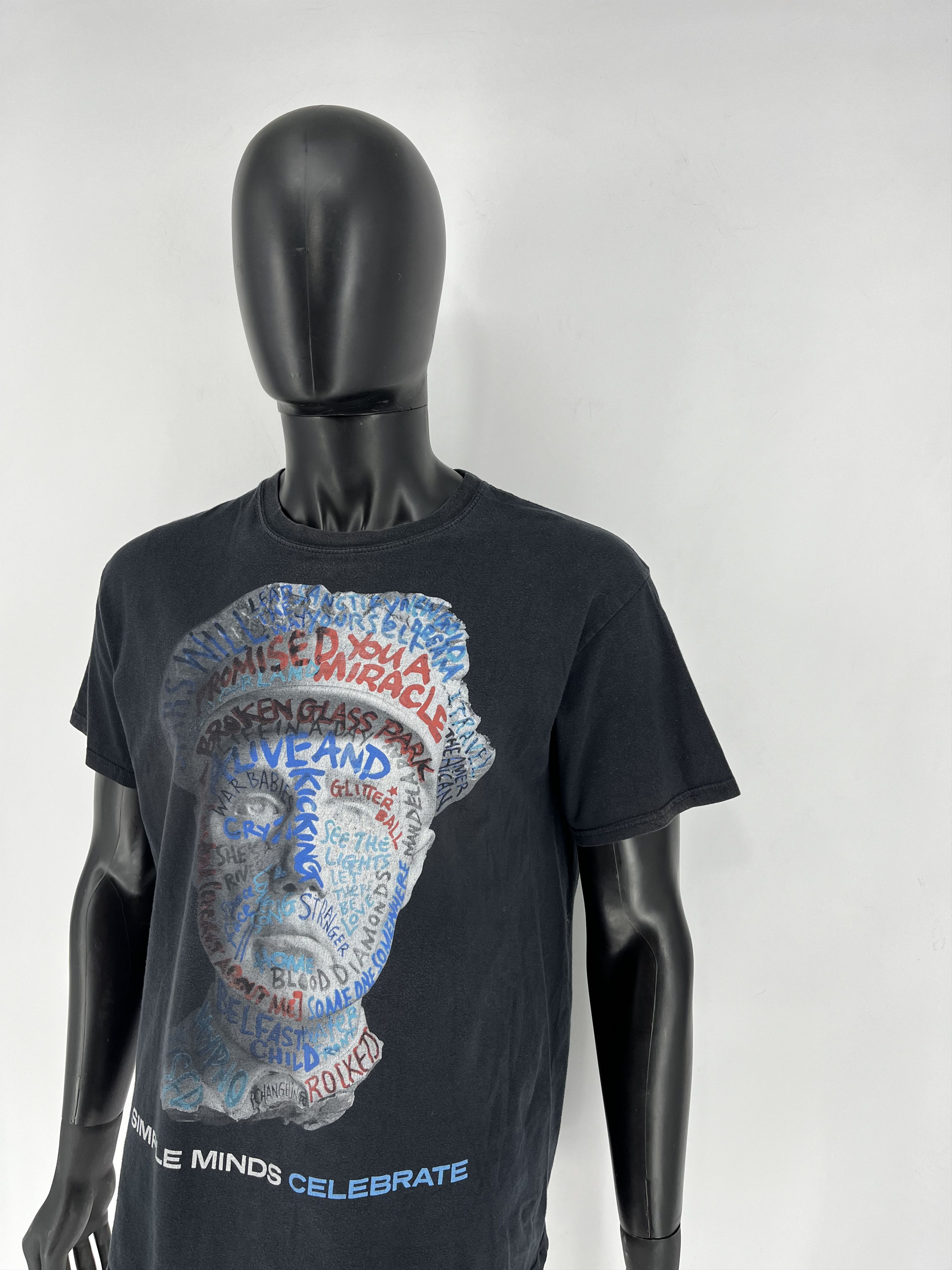 Band Tees × Vintage SIMPLE MINDS OFFICIAL USA TOUR GREY T-SHIRT " CELEBRATE 2013 Size US L / EU 52-54 / 3 - 4 Thumbnail