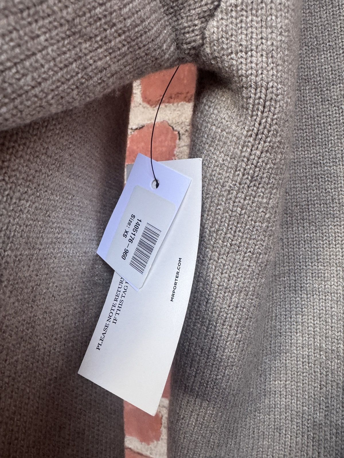 Fear of God Fear of god essentials 1977 raw neck knit sweater Size US XS / EU 42 / 0 - 2 Thumbnail