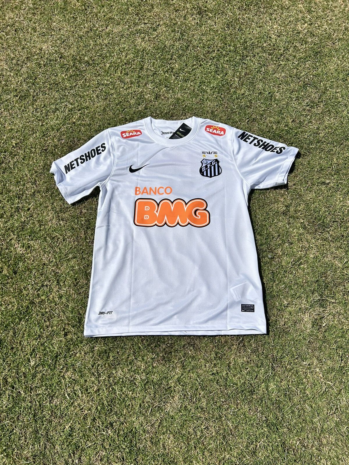 Nike 2012/13 santos home kit NEYMAR JR#11 Size US L / EU 52-54 / 3 - 2 Thumbnail