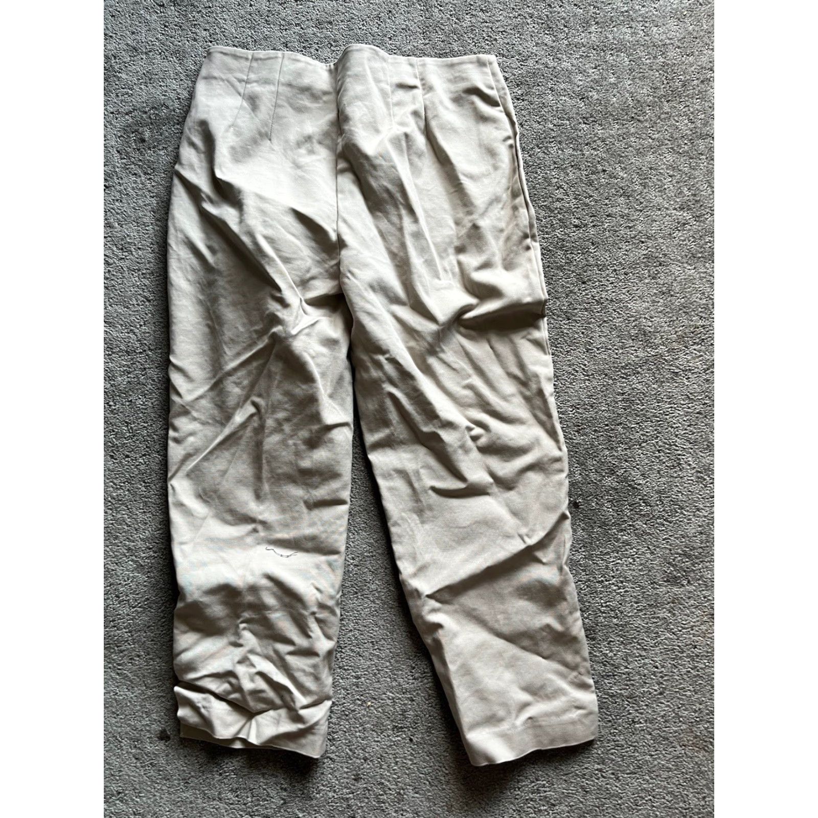 Vintage Chico's Womens Beige Flat Front Cropped Pants Size 00 Straight Leg Zip Side Front 21.5in Inseam Casual Formal Regular Size 30" / US 8 / IT 44 - 3 Thumbnail