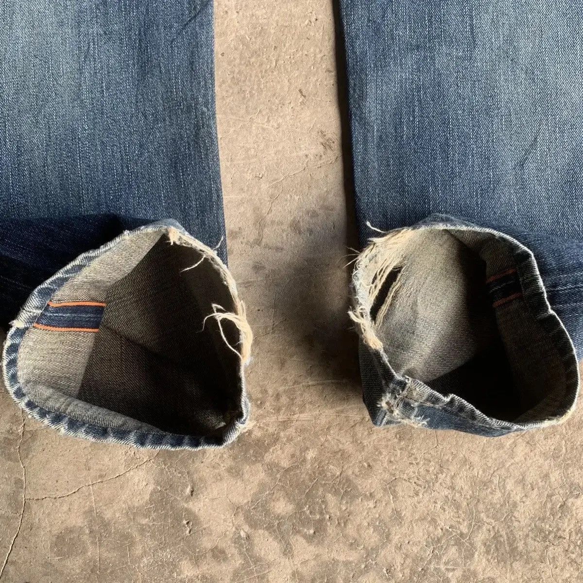 Self Edge × Sugar Cane 💥DISTRESSED! Edwin 505 Red Line Jeans Sun Faded Blue Pants Size US 32 / EU 48 - 16 Thumbnail