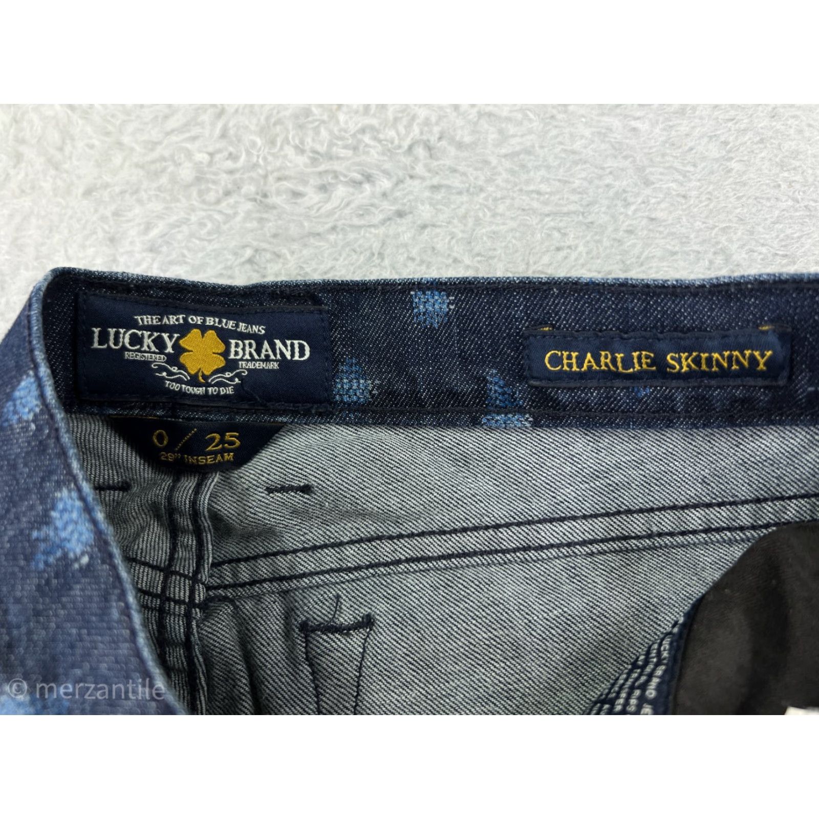 Lucky Brand Lucky Brand Jeans Women 0 Blue Polka Dot Denim Skinny Jeans 5-Pocket Regular Stretchy Color Blue Modern USA Women's Fashion Size 25" / US 0 / IT 36 - 3 Thumbnail