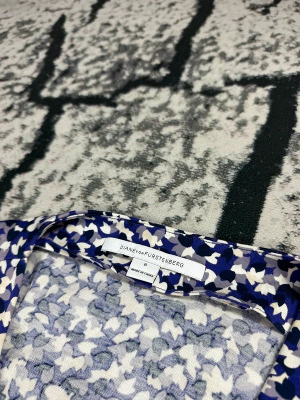 Diane von Furstenberg Diane Von Furstenberg blue white floral silk dress S Size S / US 4 / IT 40 - 4 Thumbnail