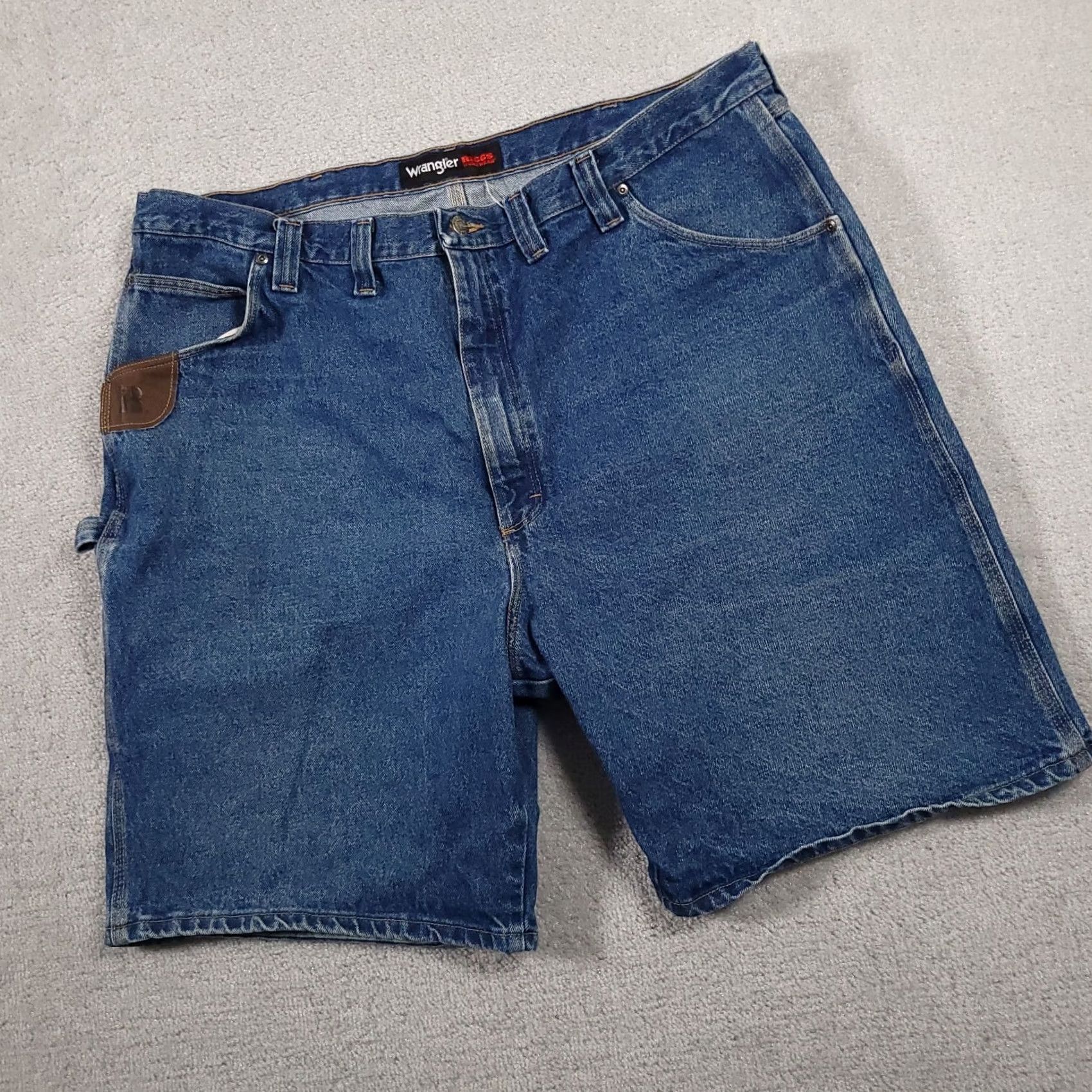 Wrangler VINTAGE Wrangler Riggs Workwear Carpenter Jean Shorts Mens 44 Grunge Denim Linen Blue 10 in Inseam Pants Mens Size US 44 / EU 60 - 2 Thumbnail