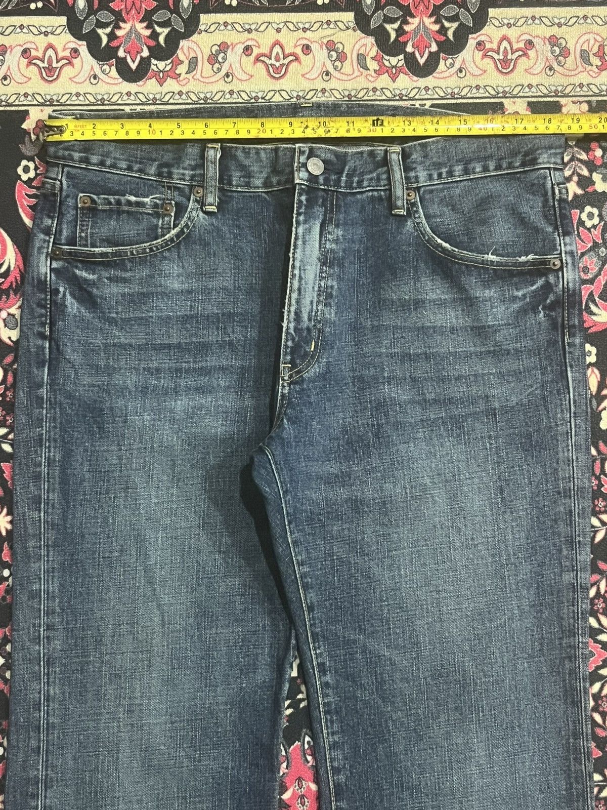 Undercover × Uniqlo Vintage Uniqlo B002 Dark Blue Ripped Hem Flare Jeans Size US 36 / EU 52 - 13 Thumbnail
