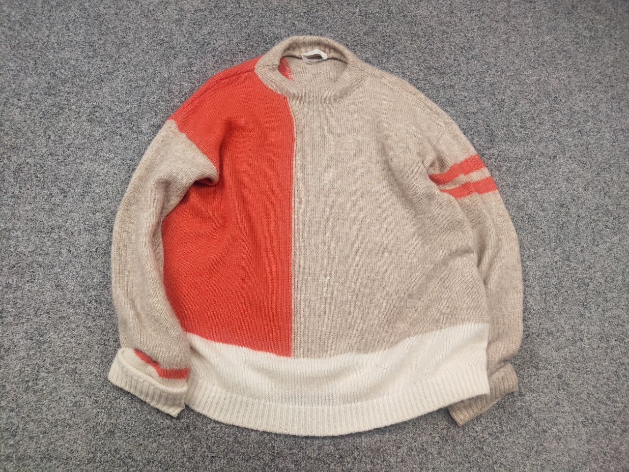 Hugo Boss Hugo Boss Alpaca Wool Blend loose sweater with colorful Size S / US 4 / IT 40 - 6 Thumbnail