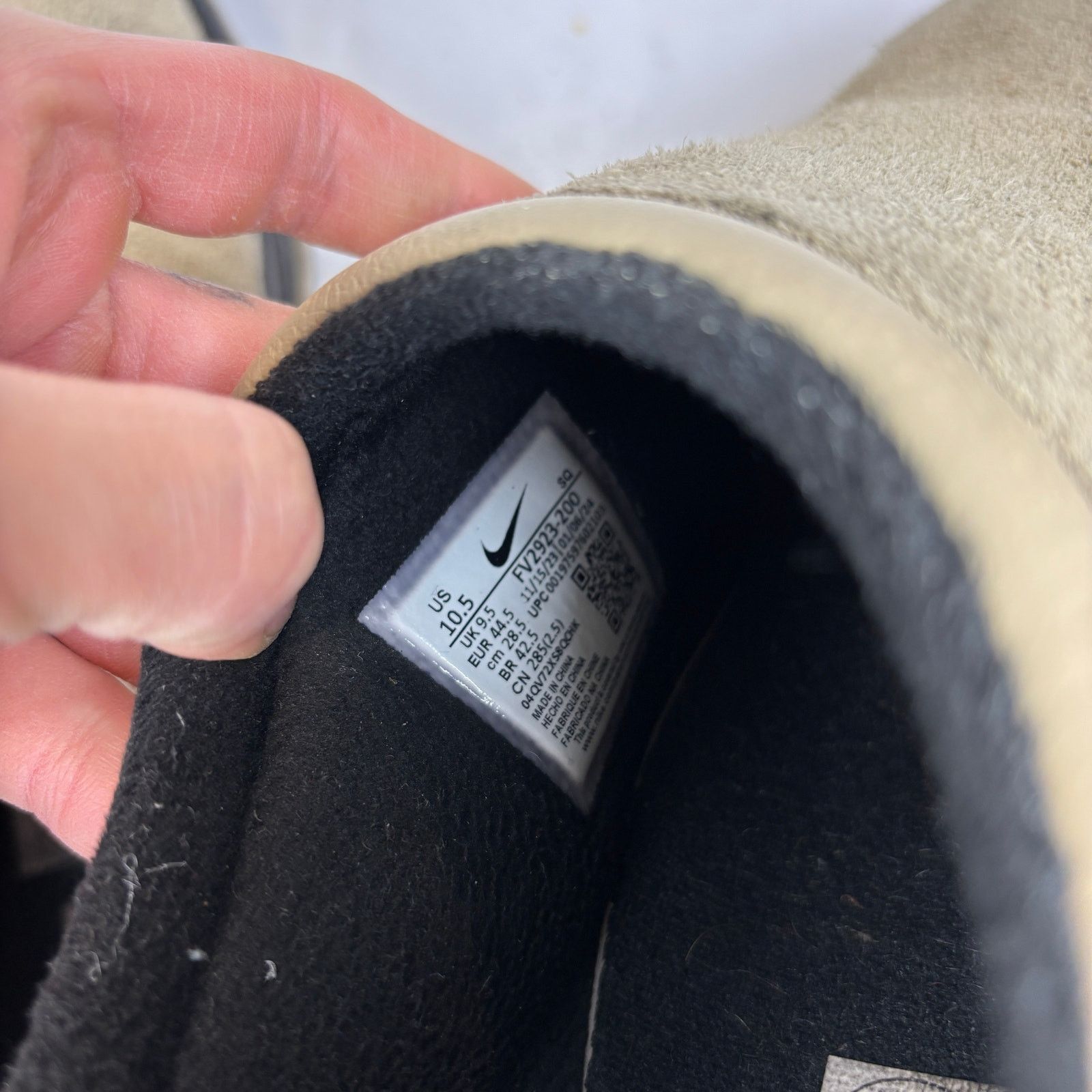 Nike Nike ACG Rufus Limestone and Black Suede Slip On Shoes 10.5 Size US 10.5 / EU 43-44 - 11 Thumbnail