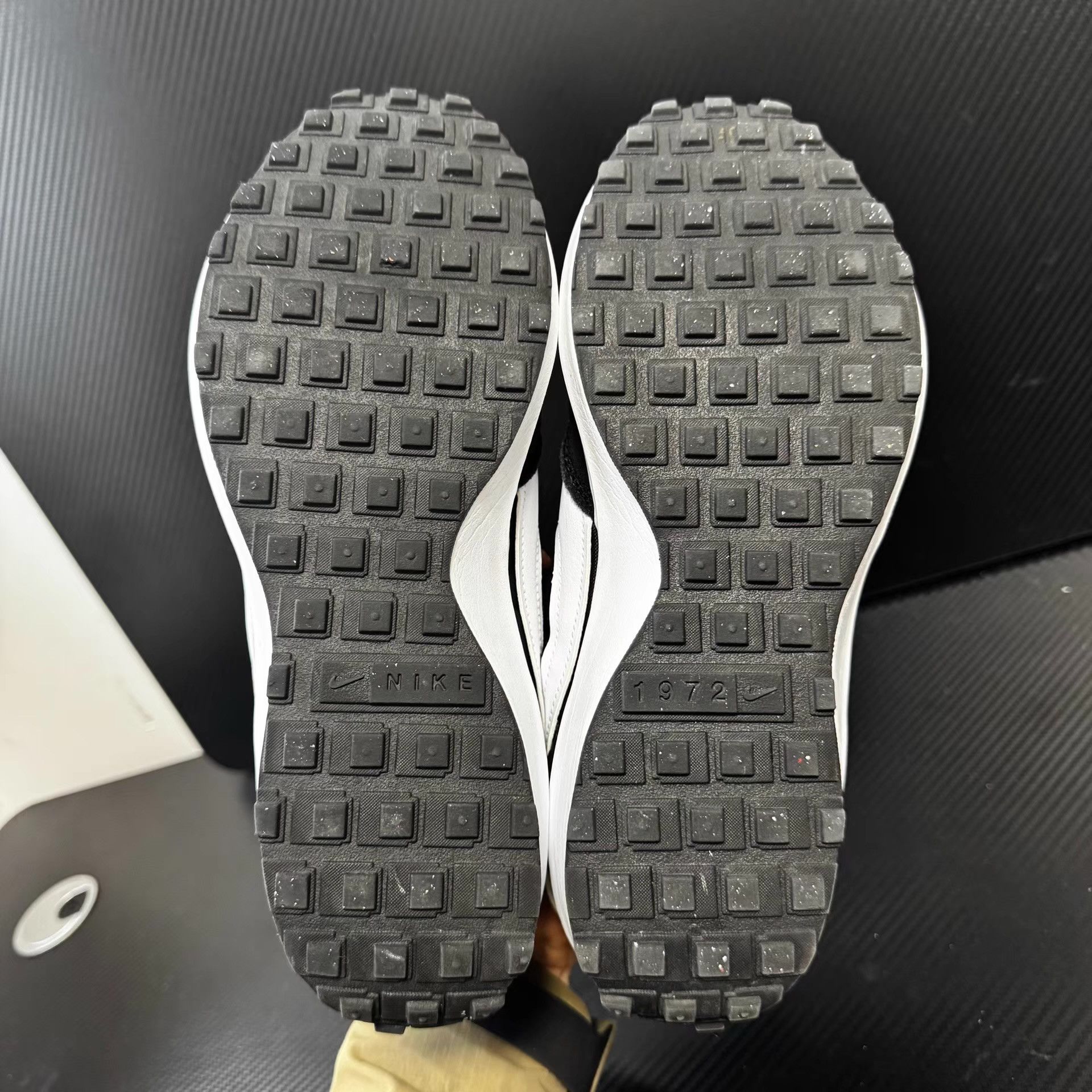 Nike Nike Waffle Debut Q11 Size US 8 / EU 41 - 3 Thumbnail