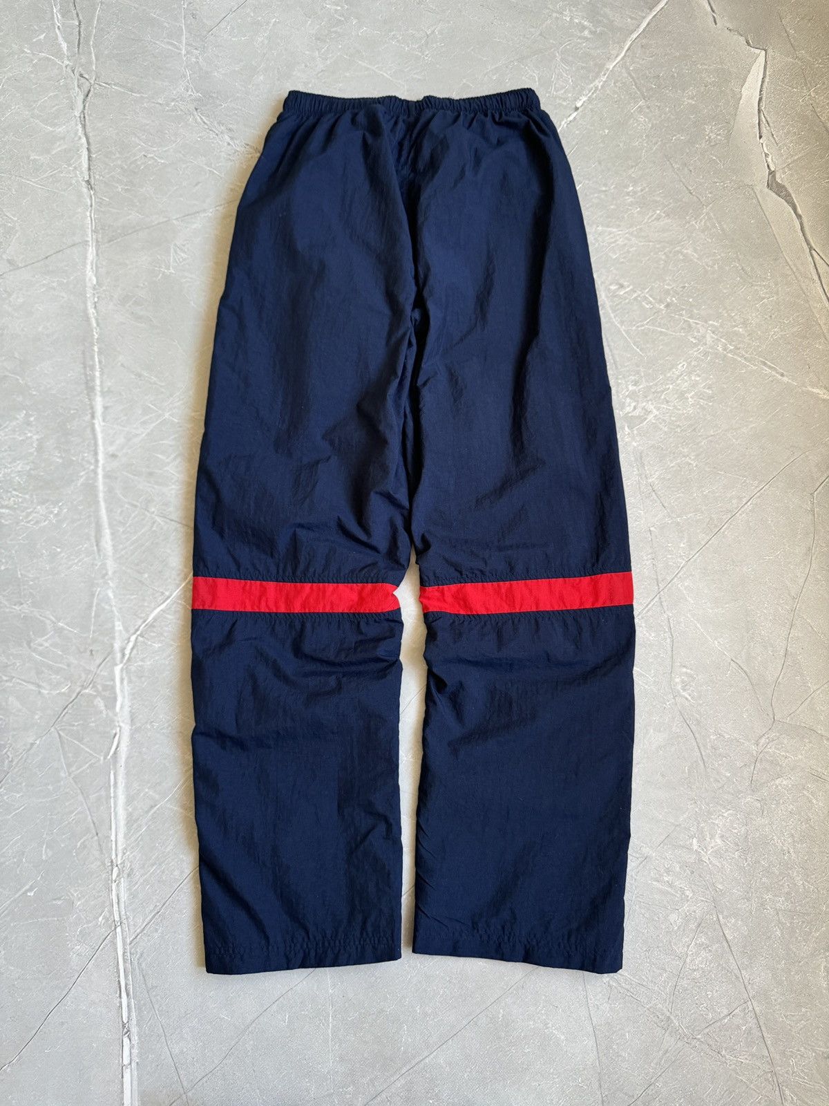 Nike Nike Vintage Nylon Track Pants 00s Small Swoosh Navy Size US 30 / EU 46 - 3 Thumbnail