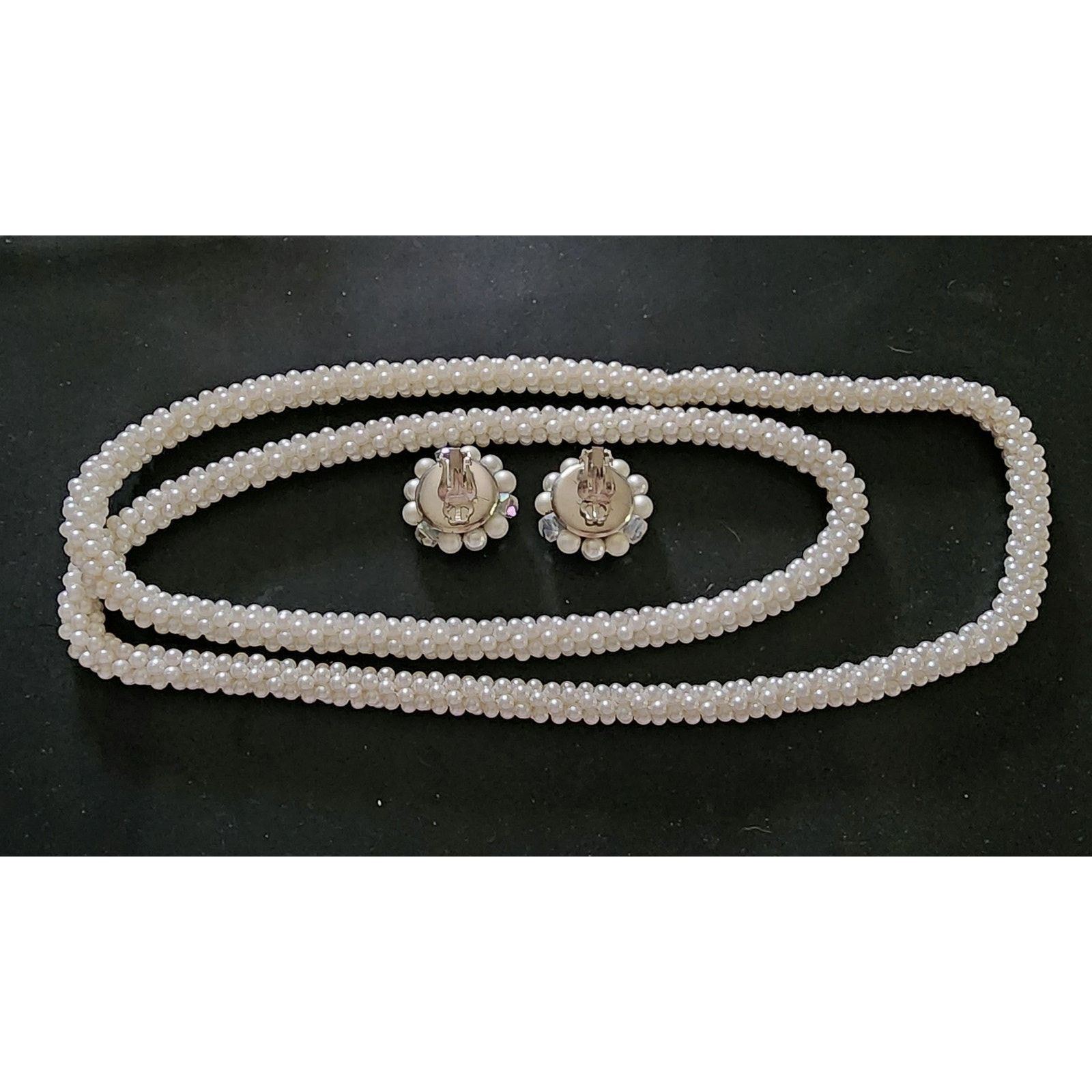 The Unbranded Brand Vintage 1950s Japan clip-on earrings & rope beaded necklace Size ONE SIZE - 2 Thumbnail