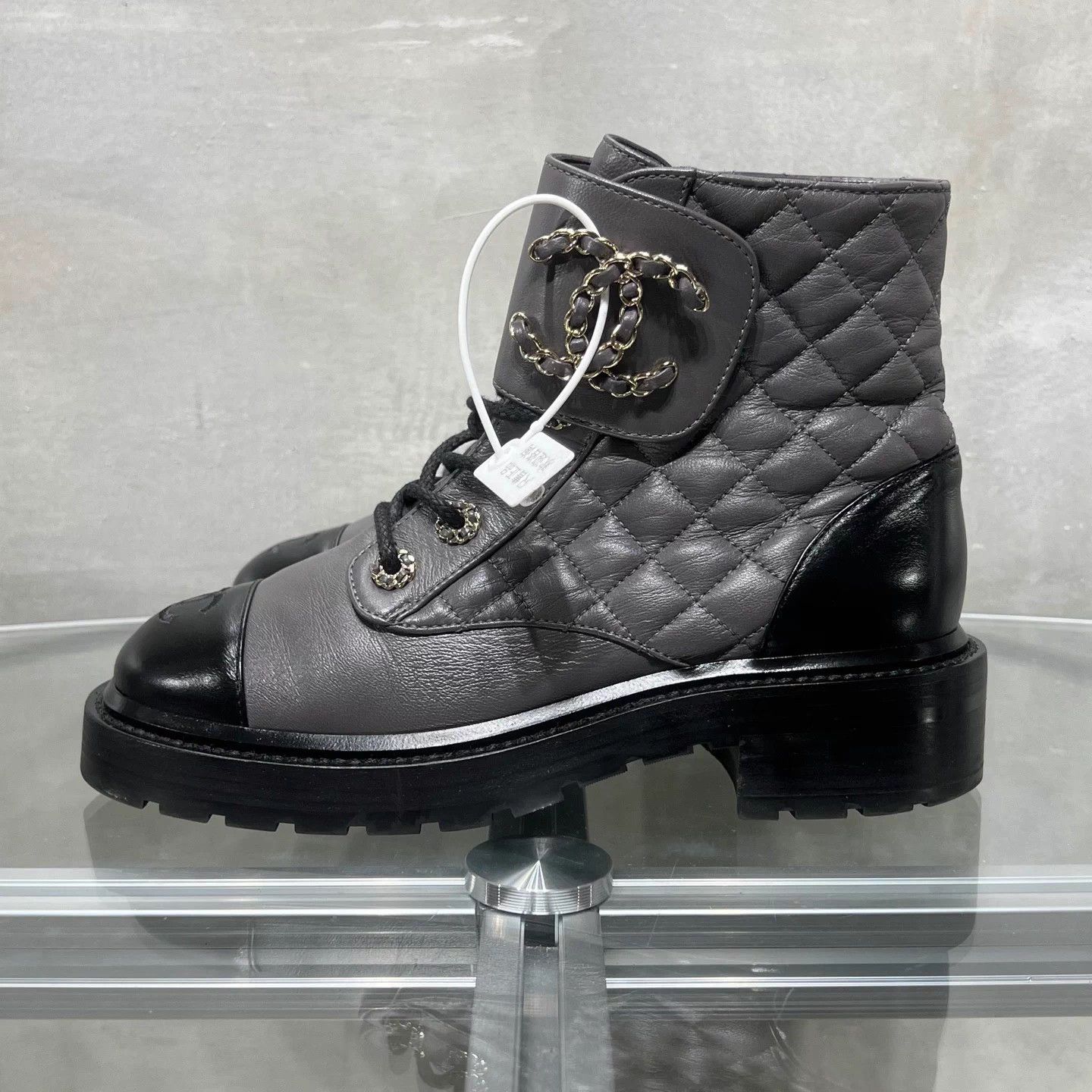 Chanel Chanel Quilted CC Chain Short Boots Elephant Gray 37 Size US 6.5 / IT 36.5 - 3 Thumbnail