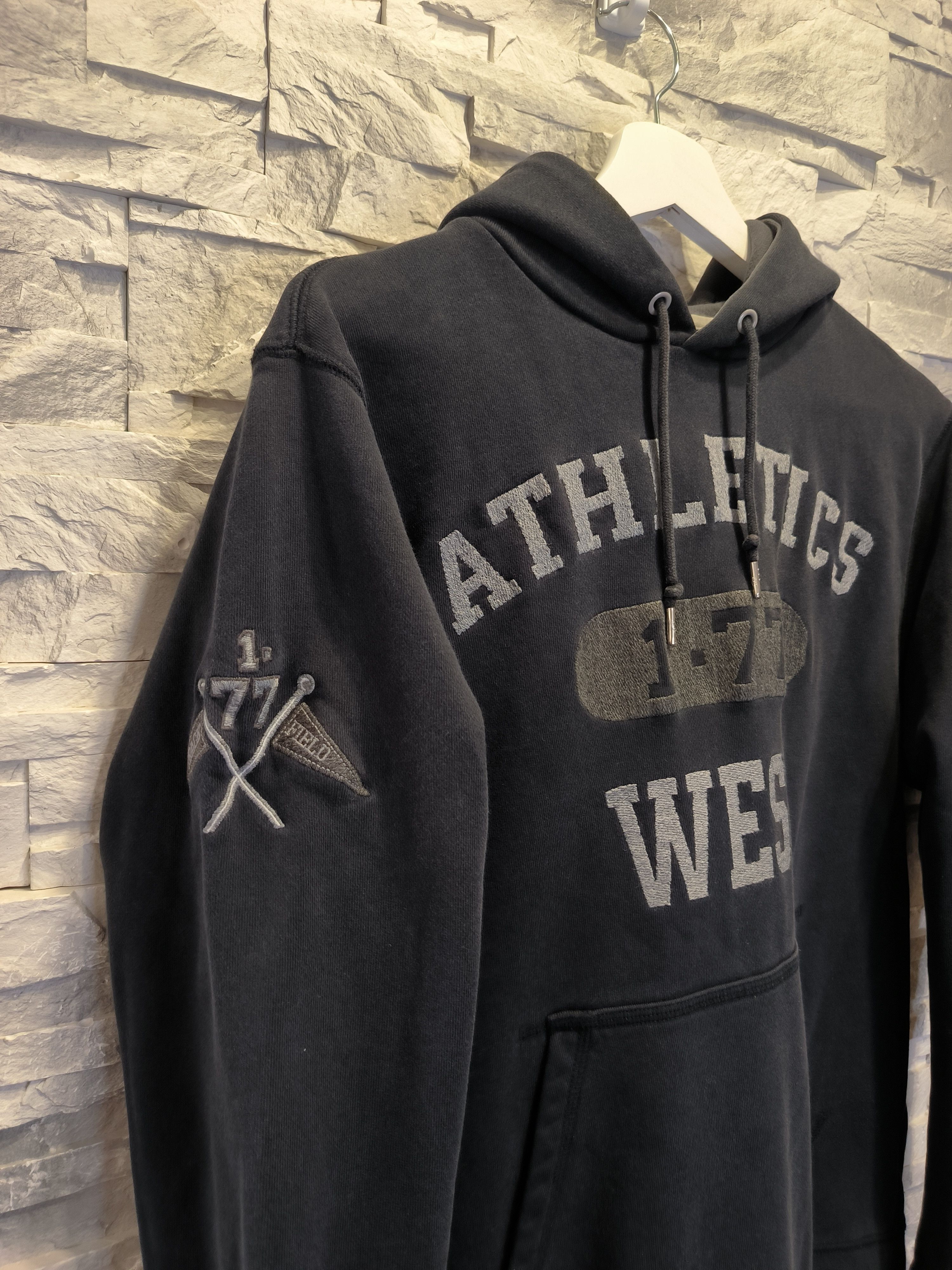 Nike × Vintage Vintage Nike Athletic Hoodie West 1-77 00s Size US S / EU 44-46 / 1 - 3 Thumbnail