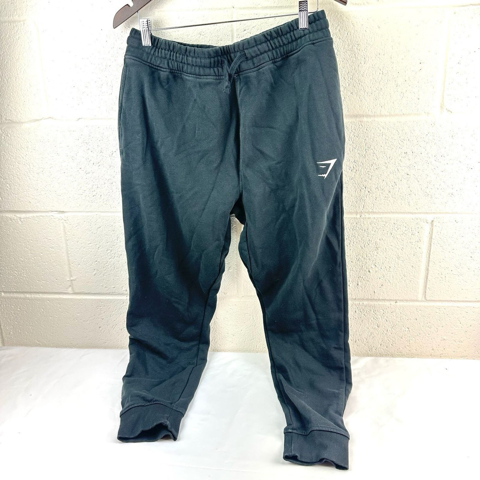 Gymshark Gymshark Men's Fleece Sweatpants Joggers Black Pockets Sz L Size US 41 - 1 Thumbnail