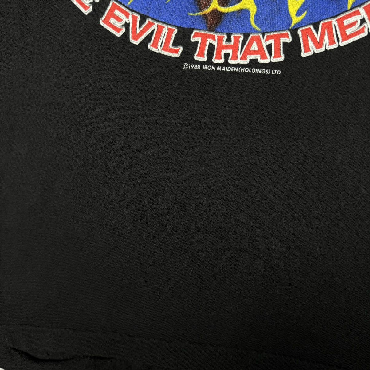 Band Tees Vintage 1988 Iron Maiden The Evil That Men Do Euro T Shirt Size US L / EU 52-54 / 3 - 6 Thumbnail