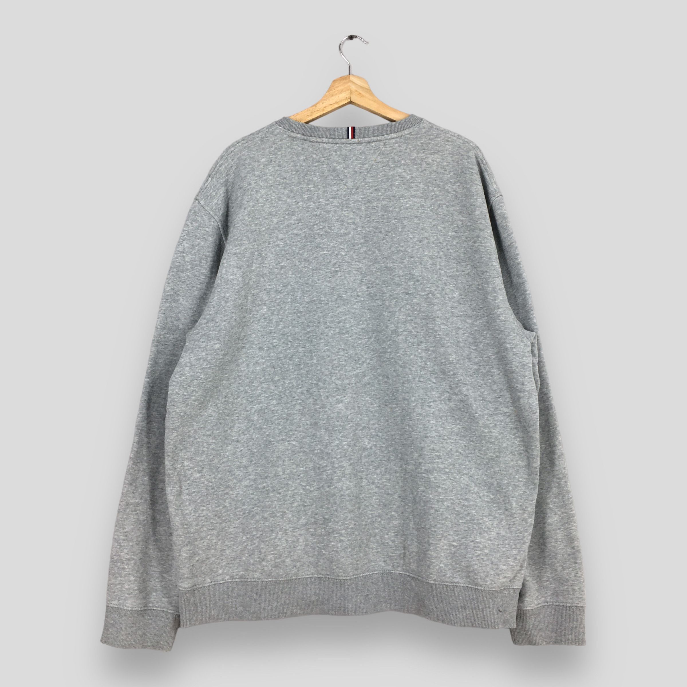 Tommy Hilfiger × Vintage Vintage 90's Tommy Hilfiger Gray Sweatshirt 2XLarge Size US XXL / EU 58 / 5 - 6 Thumbnail
