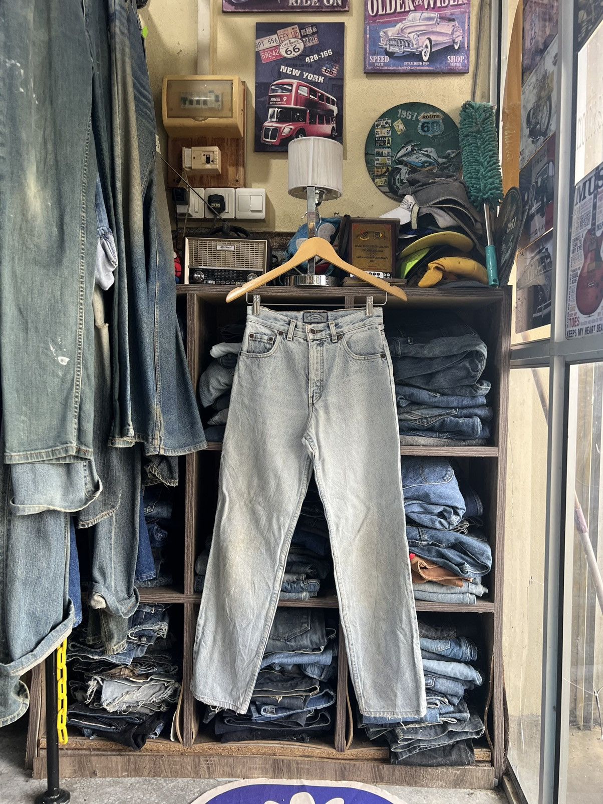🔥Vintage Levis Distressed Denim