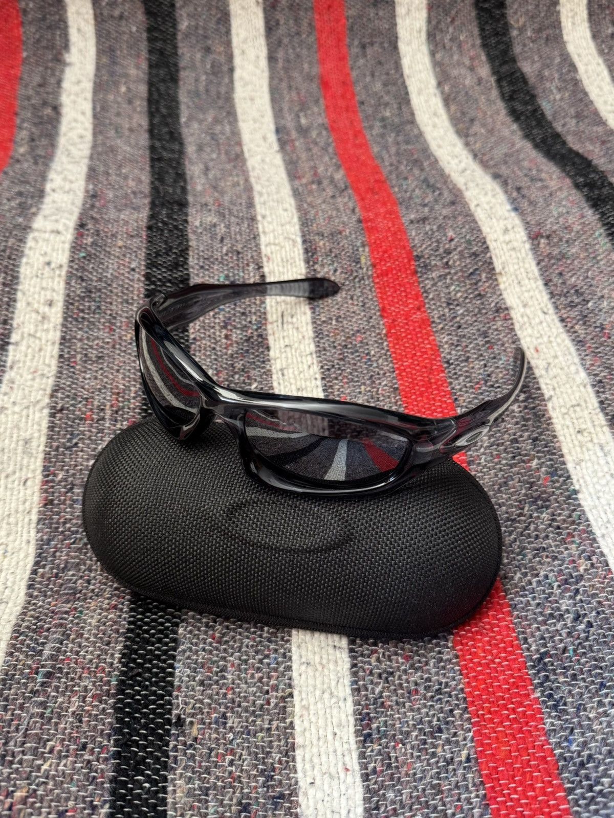 Oakley OAKLEY MONSTER DOG 'Dark Amber' SUNGLASSES | Grailed