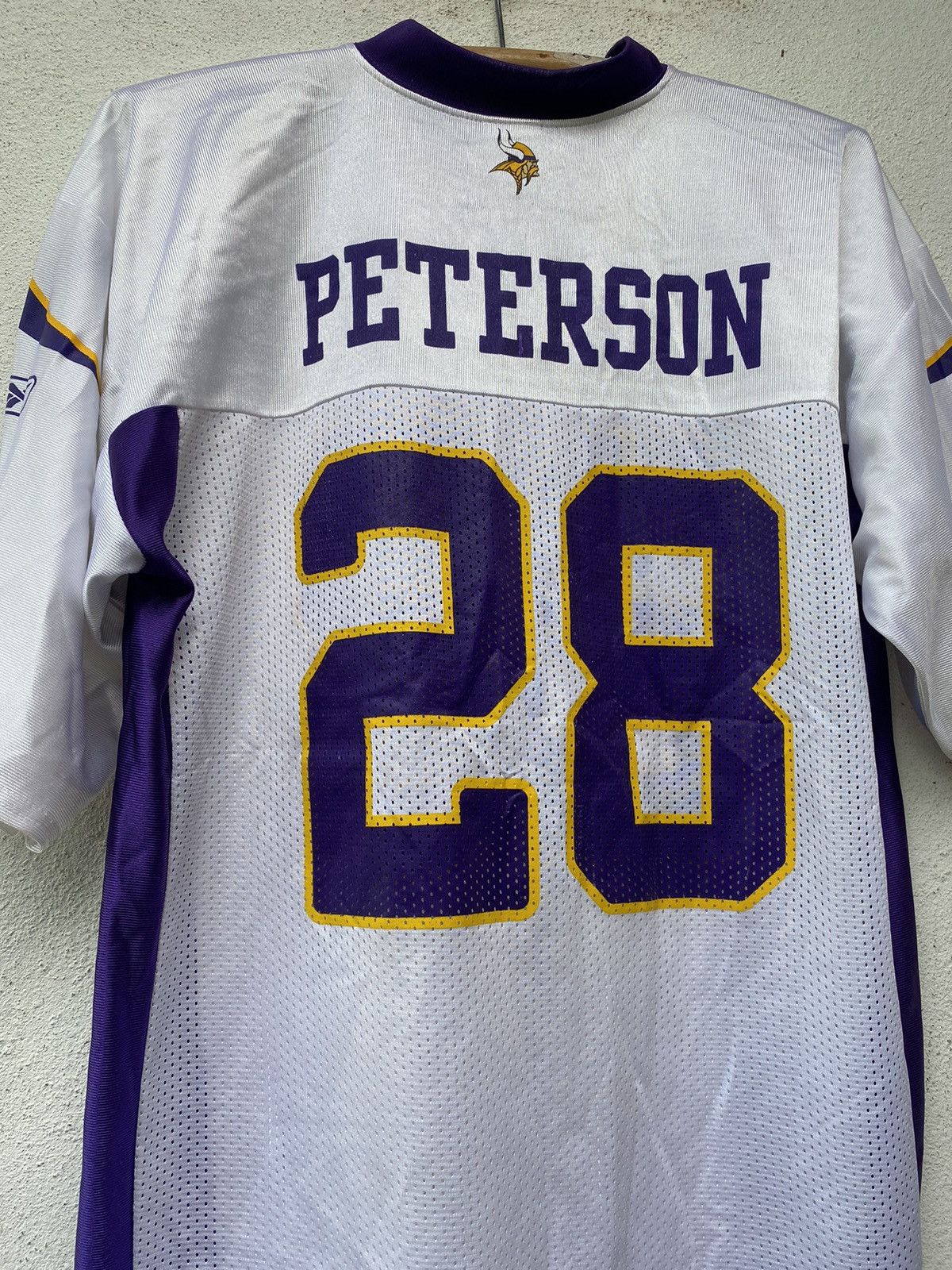 NFL × Reebok Adrian Peterson 28 Minnesota Vikings Football Jersey White Size US L / EU 52-54 / 3 - 7 Thumbnail