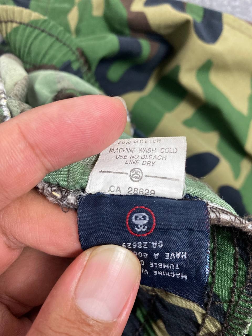 Stussy vintage stussy camo shorts embroided logo Size US 40 / EU 56 - 9 Thumbnail
