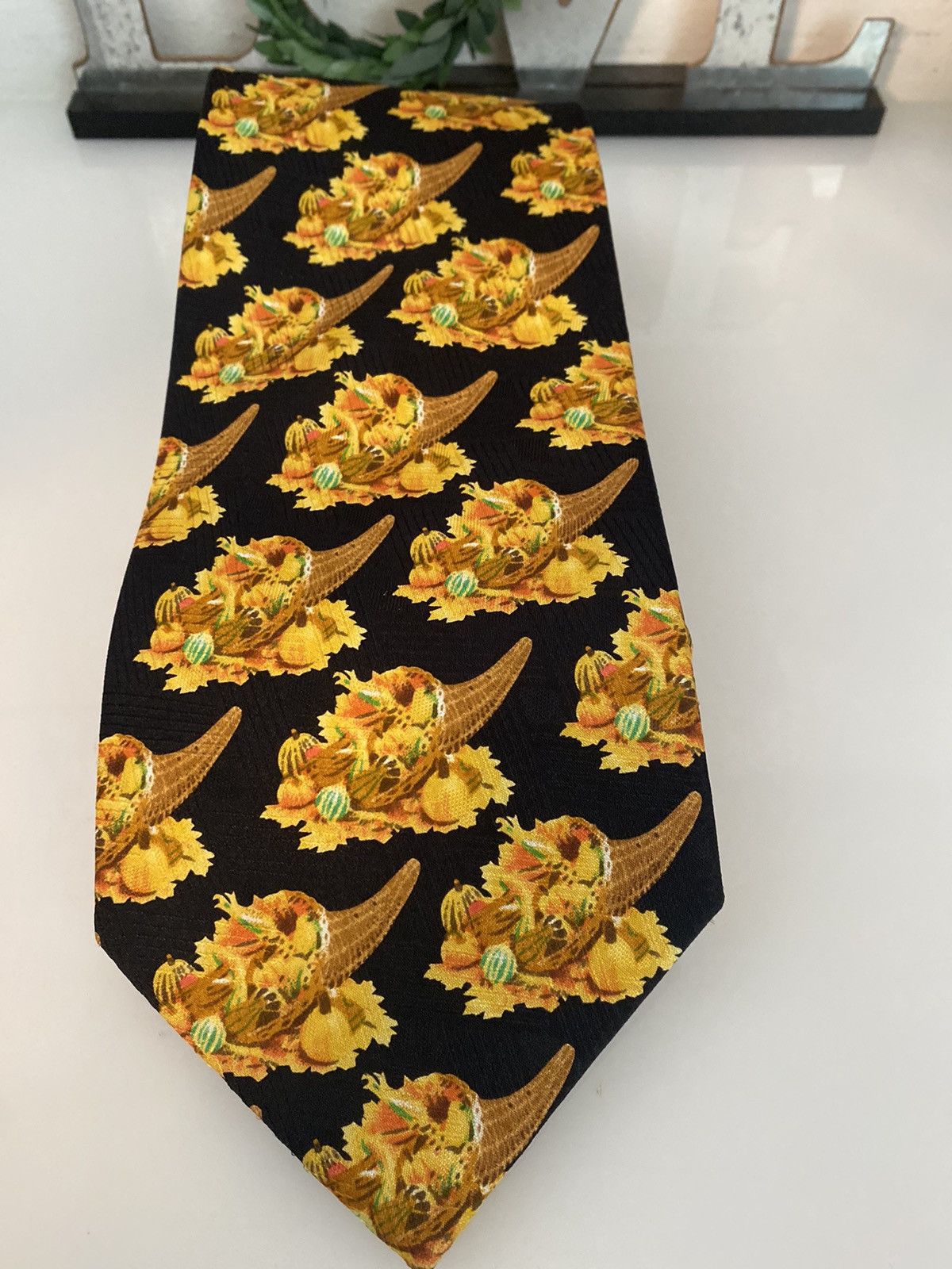 Vintage Wild Ties Cornucopia Repeat Wide Silk Tie Vintage Orange Blk Size ONE SIZE - 11 Thumbnail