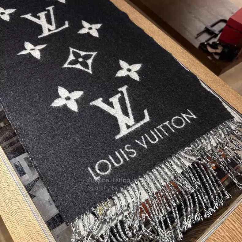 Louis Vuitton Louis Vuitton Double-sided full print presbyopia fringe ca Size ONE SIZE - 4 Thumbnail