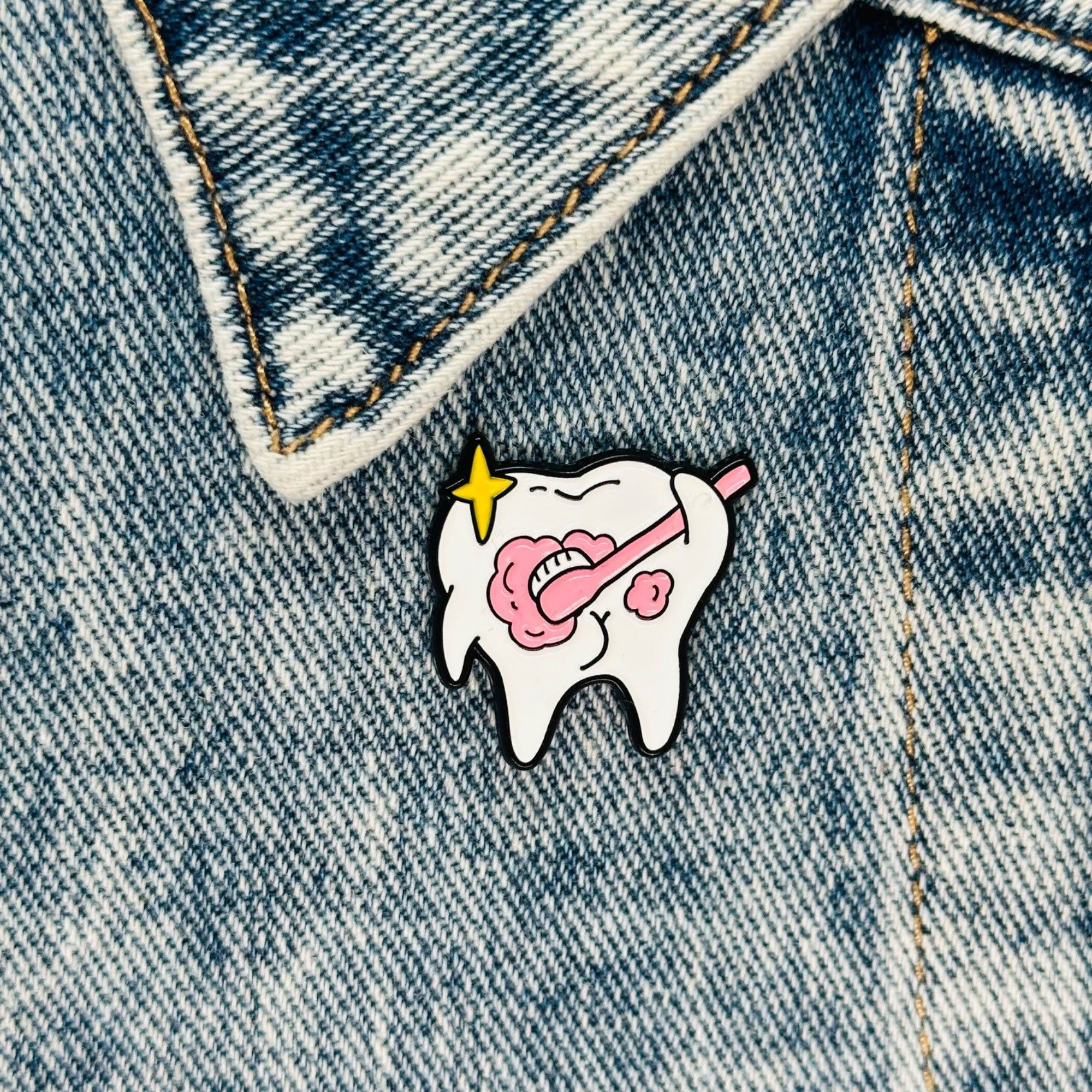 Other Teeth brooches cute smiley face teeth lapel pin I love brush Size ONE SIZE - 1 Thumbnail