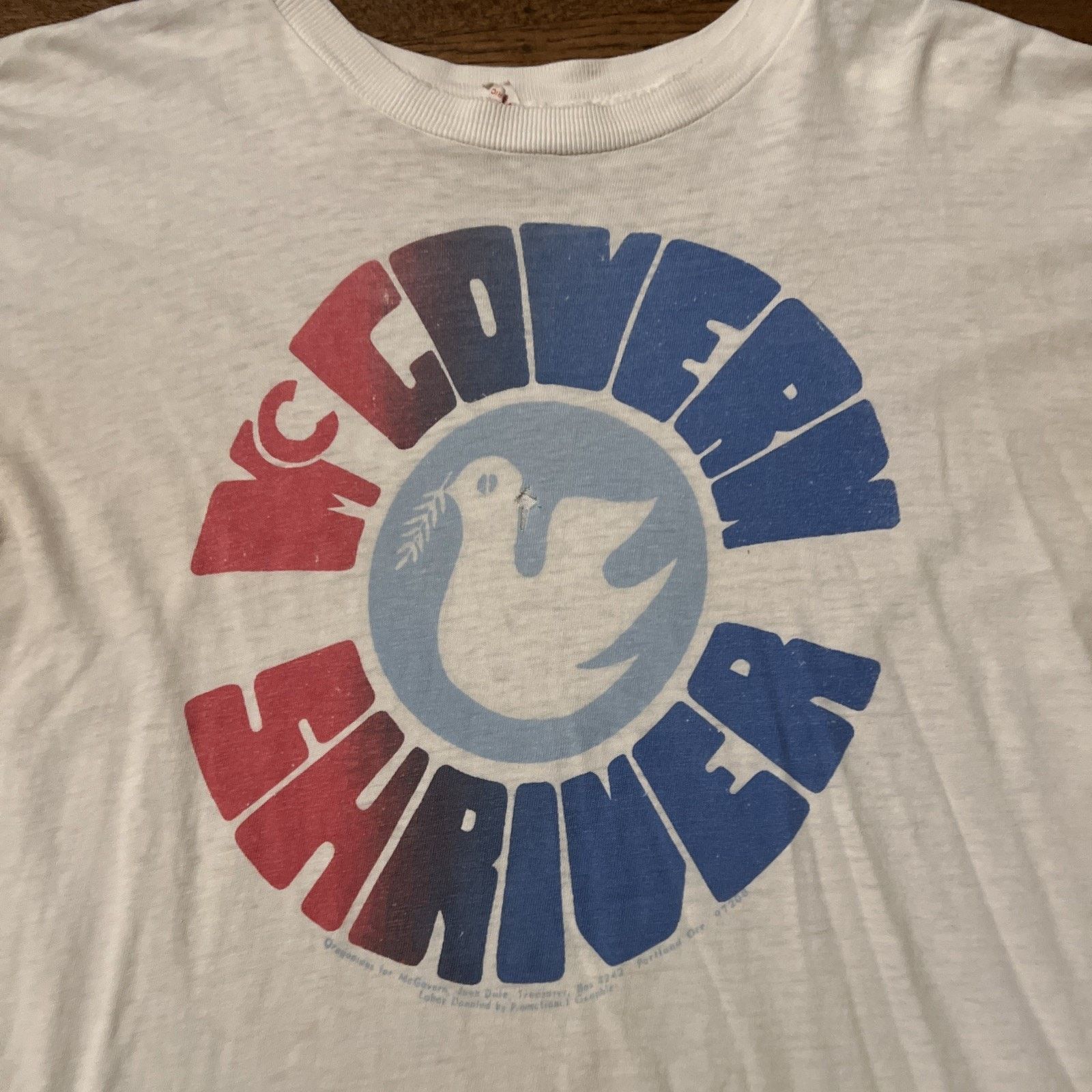 &SONS Vintage McGovern Shriver T Shirt 70s Political Politics Rare Size US M / EU 48-50 / 2 - 4 Thumbnail