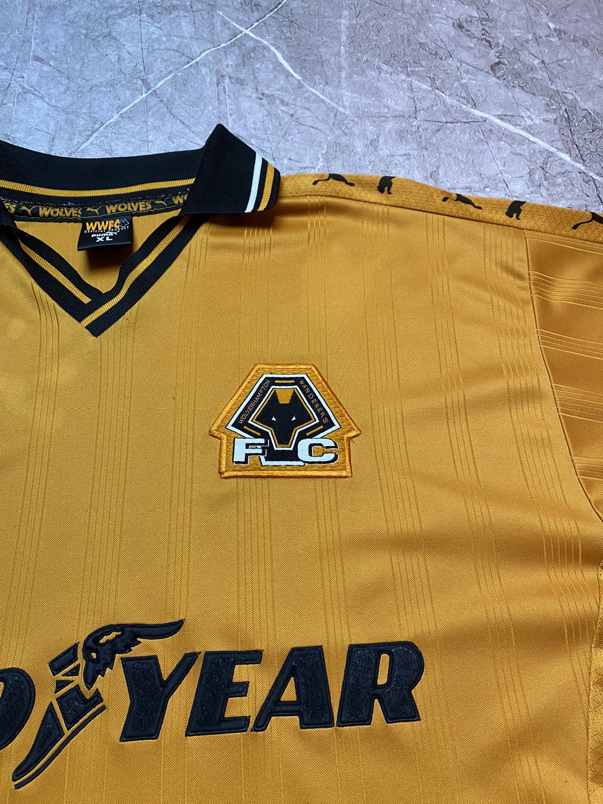 Puma × Vintage Vintage 1996 Wolverhampton Soccer Jersey Size XL Size US XL / EU 56 / 4 - 9 Thumbnail
