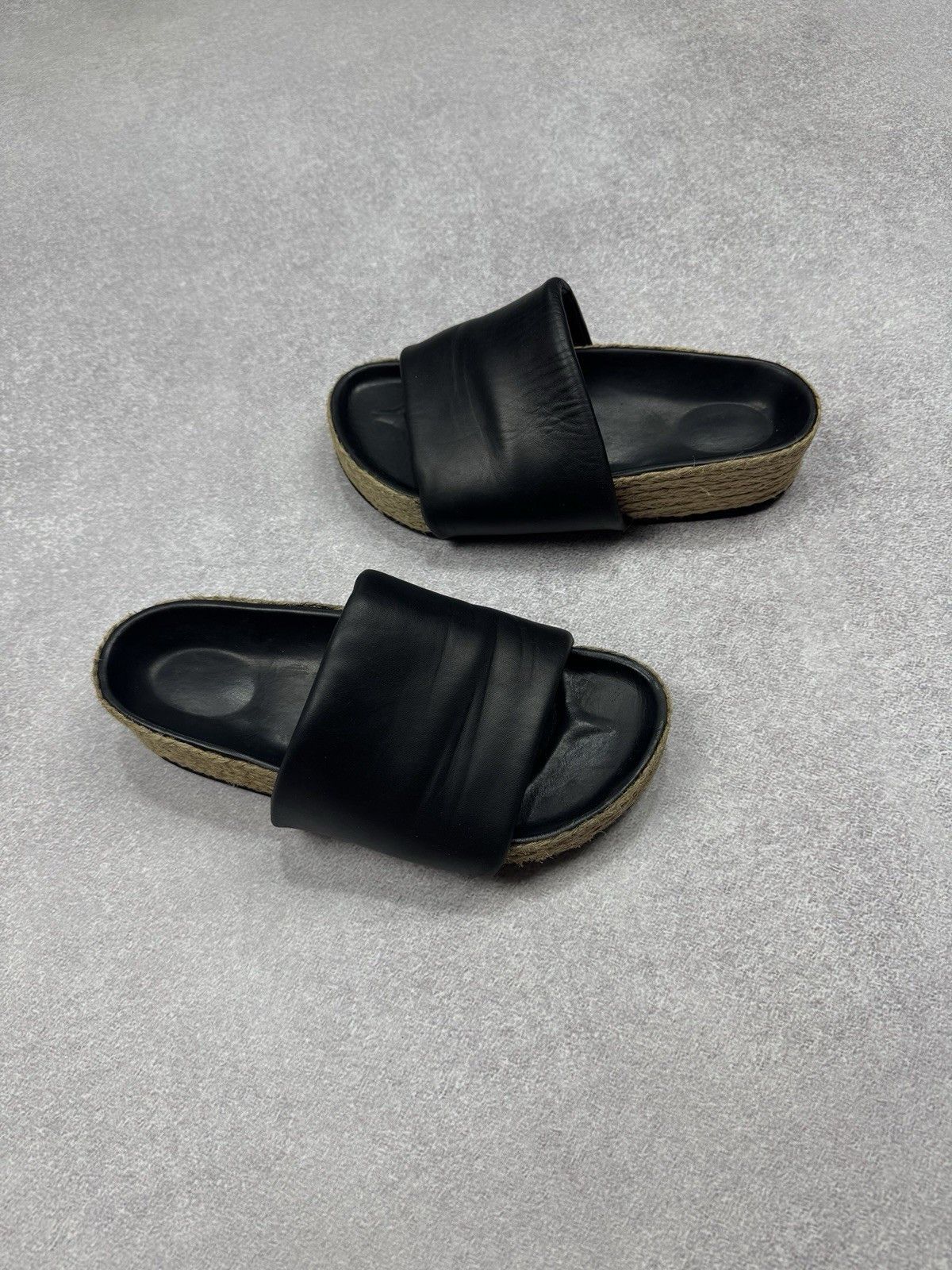 Celine Celine Black Leather Flat Sandals Espadrille Slides Woman Size US 7.5 / IT 37.5 - 2 Thumbnail