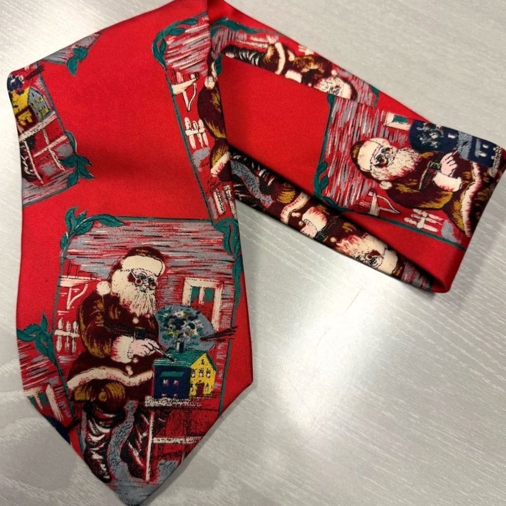 Vintage VINTAGE Gentry New Orleans Red silk Tie Christmas Santa Size ONE SIZE - 4 Thumbnail