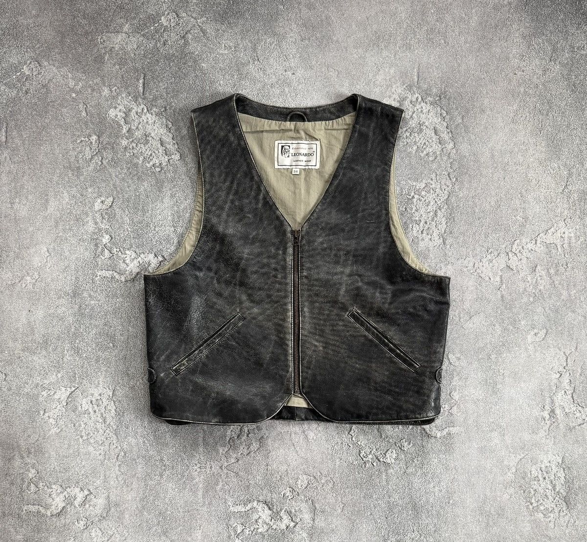 Leonard Paris Leonardo leather vest sleeveless jacket weatern cowboy 🤠 90s Size US M / EU 48-50 / 2 - 1 Thumbnail