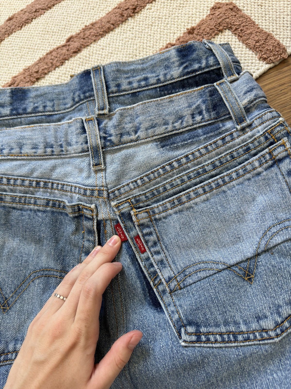 Levi's VINTAGE LEVI’S WASHED UPCYCLING BELT X2 MIDI SKIRT Size 27" / US 4 / IT 40 - 5 Thumbnail
