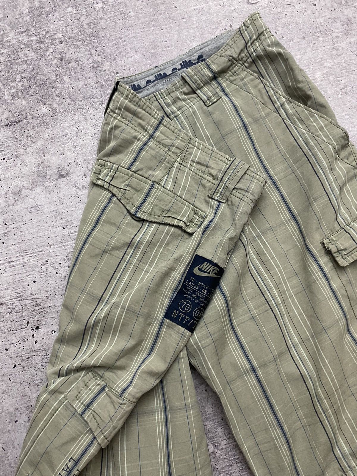 Nike × Vintage Nike vintage cargo shorts Size US 34 / EU 50 - 3 Thumbnail