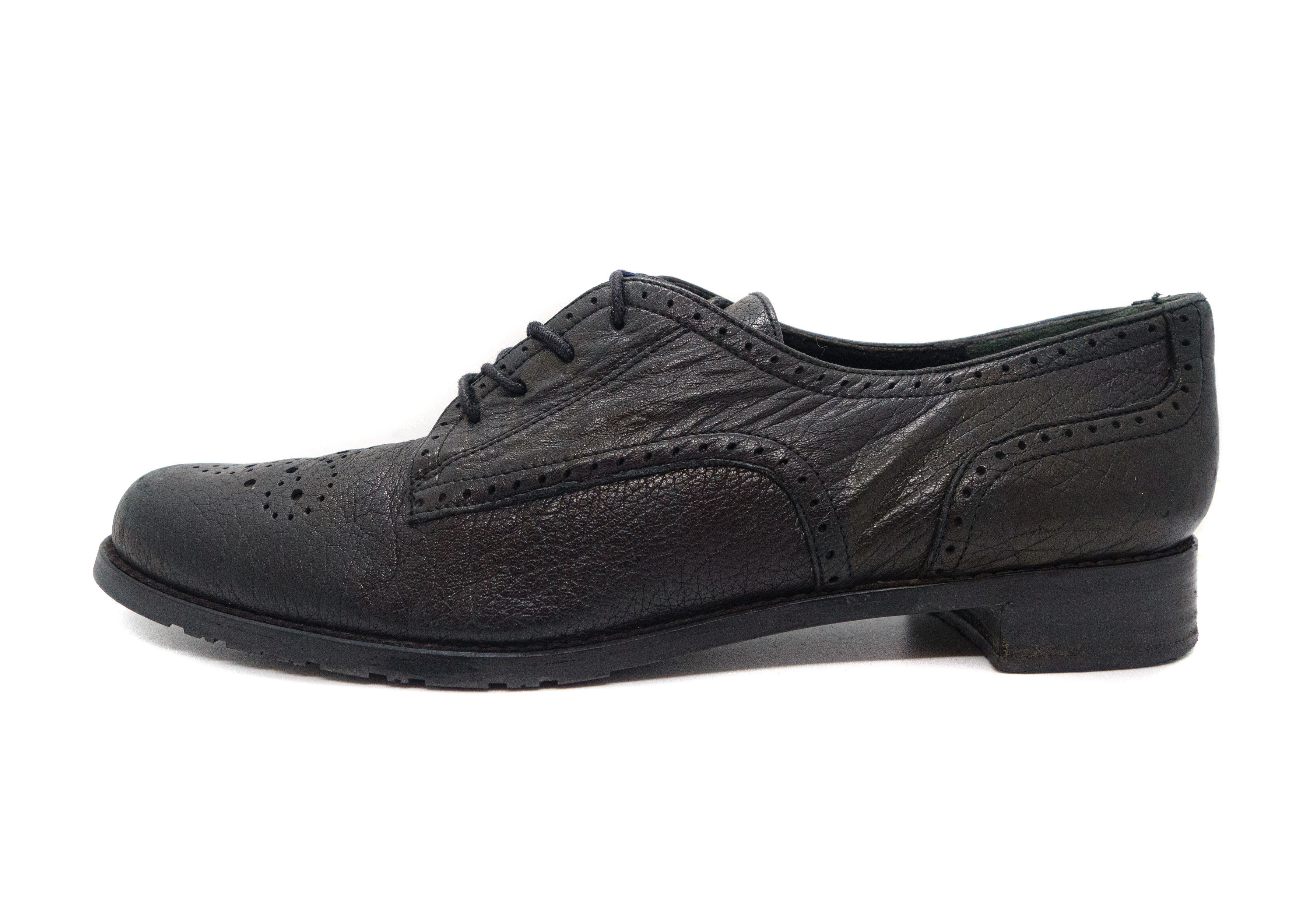 Stuart Weitzman Perforated Leather Derby Size US 7.5 / EU 40-41 - 1 Thumbnail