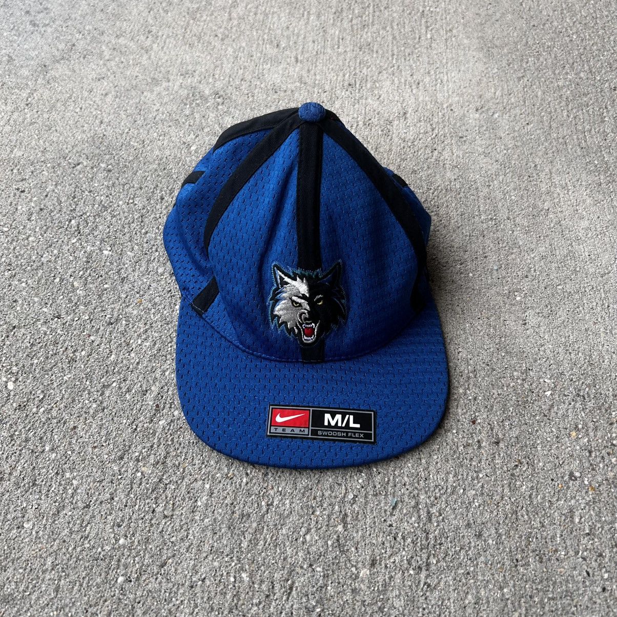 NBA × Nike × Vintage Vintage 2004 Minnesota Timberwolves Nike mesh fitted Size ONE SIZE - 1 Thumbnail