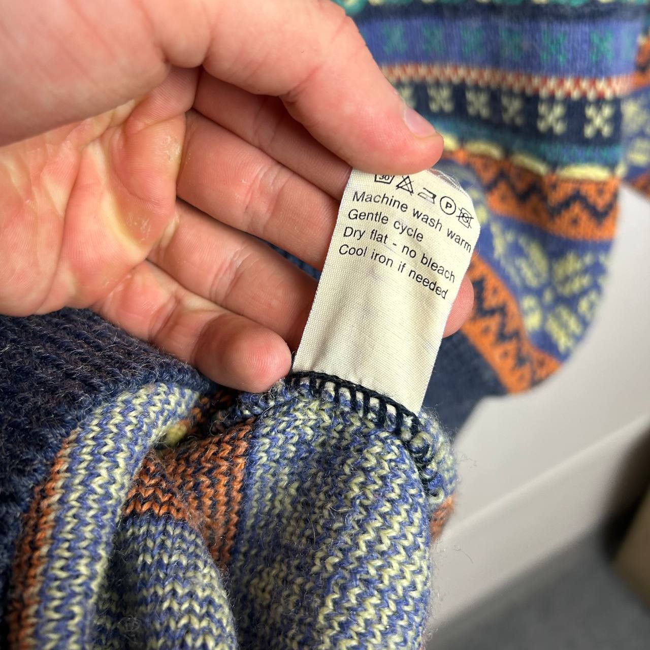 Vintage Vintage Ireland Made In Italy 90s Coogi style rare sweater Size US L / EU 52-54 / 3 - 9 Thumbnail