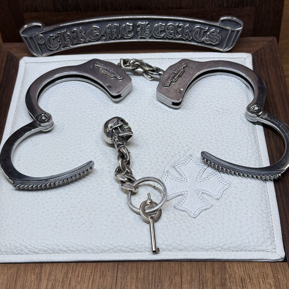 Chrome Hearts CHROME HEARTS STERLING SILVER HANDCUFFS WITH FOTI KEYCHAIN Size ONE SIZE - 15 Thumbnail