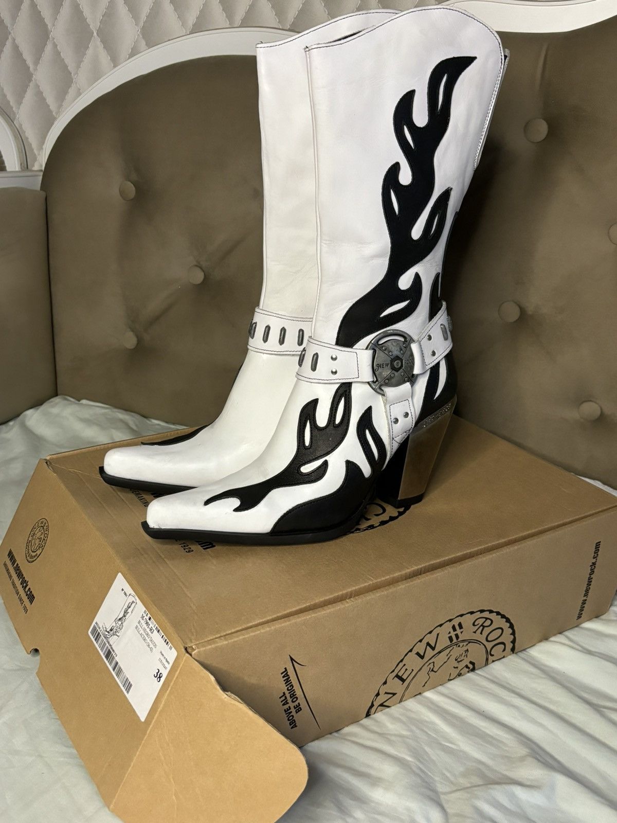New Rock BOOT BULL M-7901-R3 Size US 8 / IT 38 - 2 Thumbnail