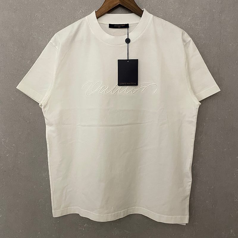 Louis Vuitton Louis Vuitton Script Logo T-Shirt Size M Size US M / EU 48-50 / 2 - 1 Thumbnail