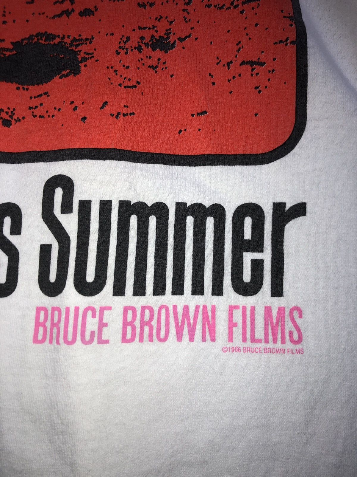 Vintage Vintage The Endless Summer Bruce Brown's Films T-Shirt Size US XL / EU 56 / 4 - 2 Thumbnail