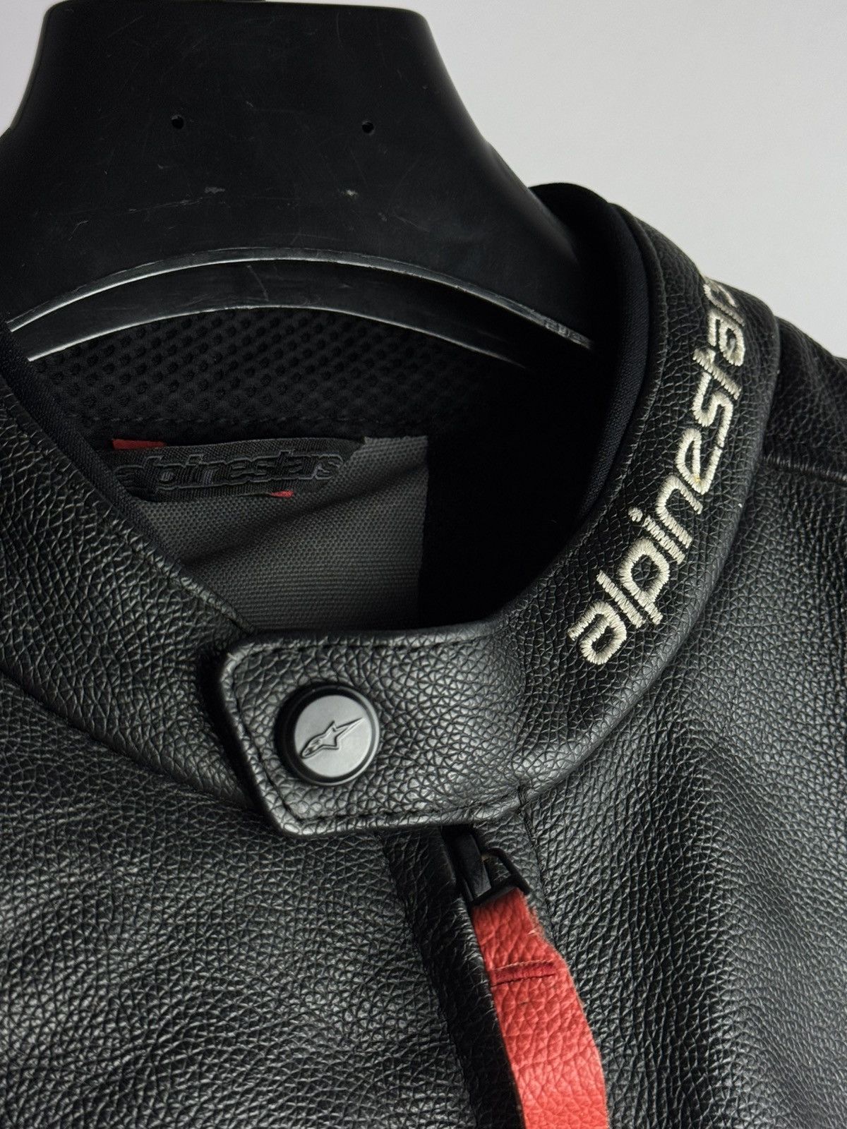 Alpinestars Alpinestars Devon Motorcycle/Motorbike Leather Jacket Black Size US S / EU 44-46 / 1 - 10 Thumbnail