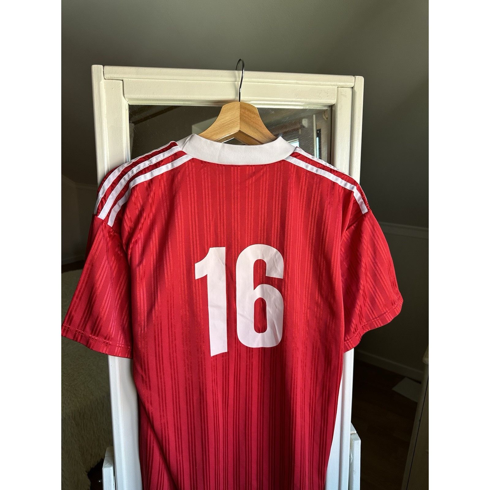 Adidas FC Muri Switzerland Football Jersey Shirt 90s Sz M Size US M / EU 48-50 / 2 - 10 Thumbnail