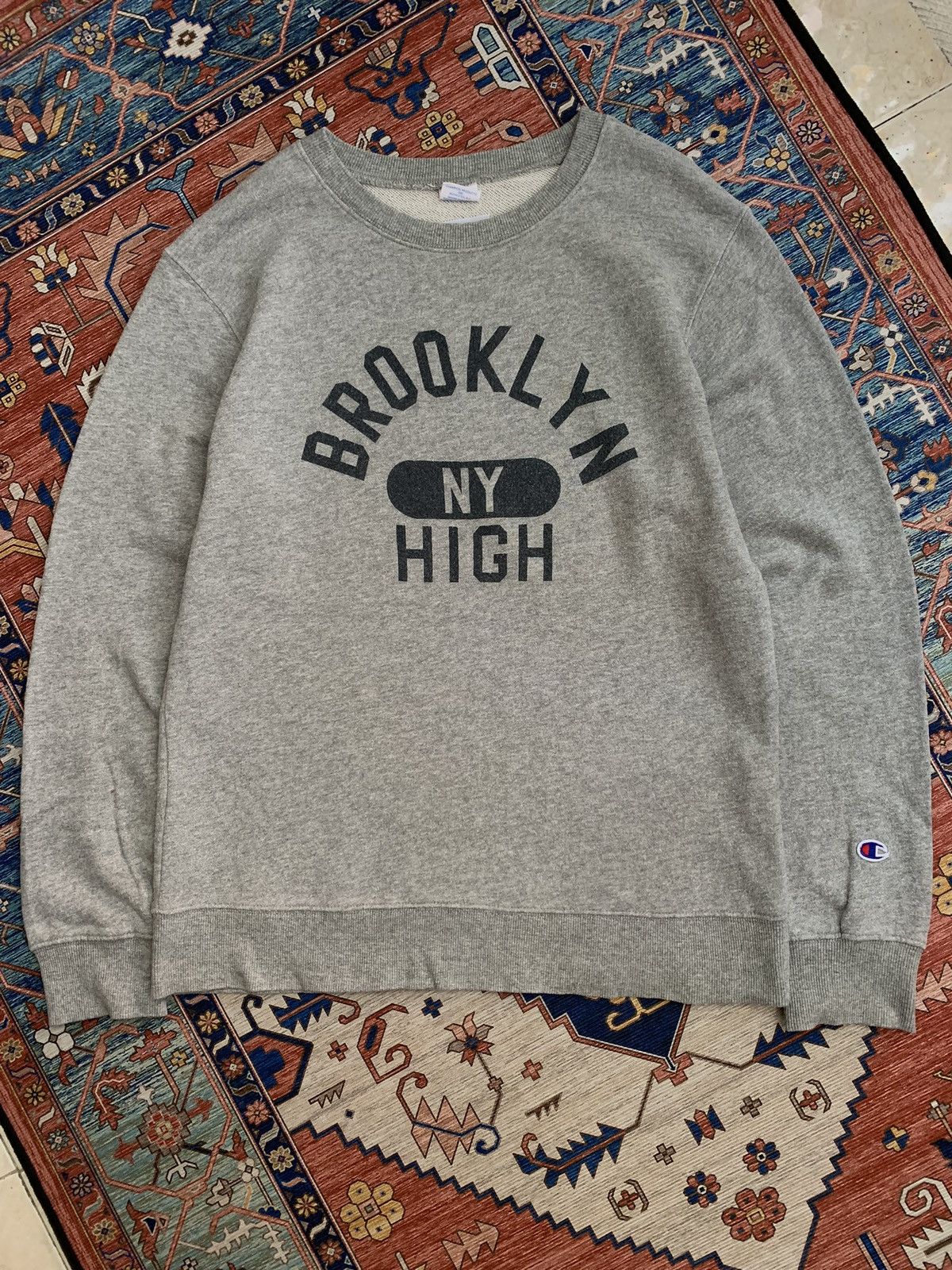 SWEATER CHAMPION BROOKLYN NY