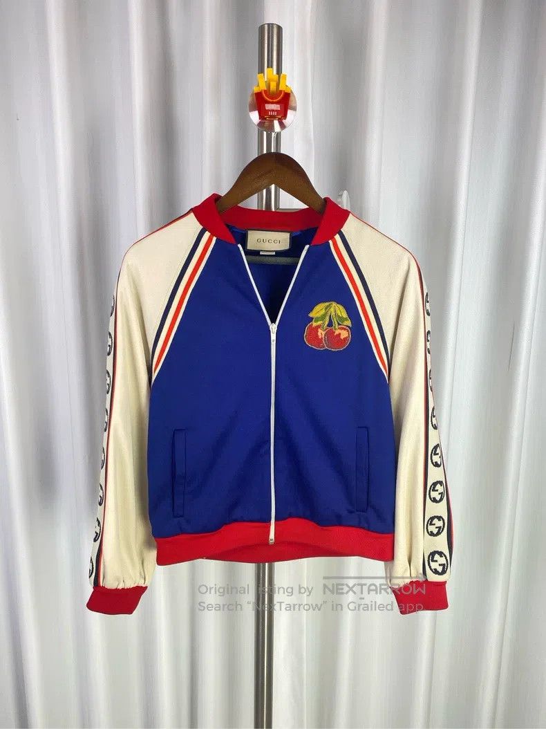 Gucci Gucci Cherry string-label jacket Size XS / US 0-2 / IT 36-38 - 1 Thumbnail