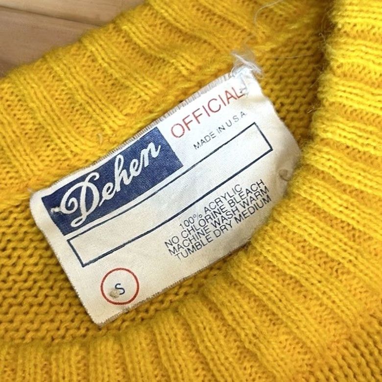 Cougar VINTAGE Dehen Cheerleader Sweater Shirt Women’s XS/S Yellow 1980s Hand Sewn Logo Cougar Cheer Size XS / US 0-2 / IT 36-38 - 6 Thumbnail
