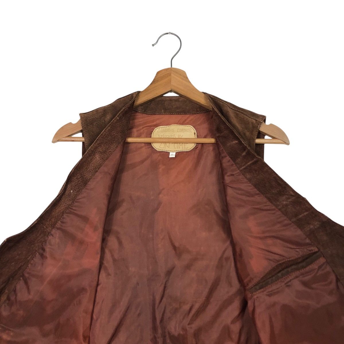 Japanese Brand Vintage Genuine Leather Vest Chimayo Design Toyo Enterprise Size US M / EU 48-50 / 2 - 15 Thumbnail