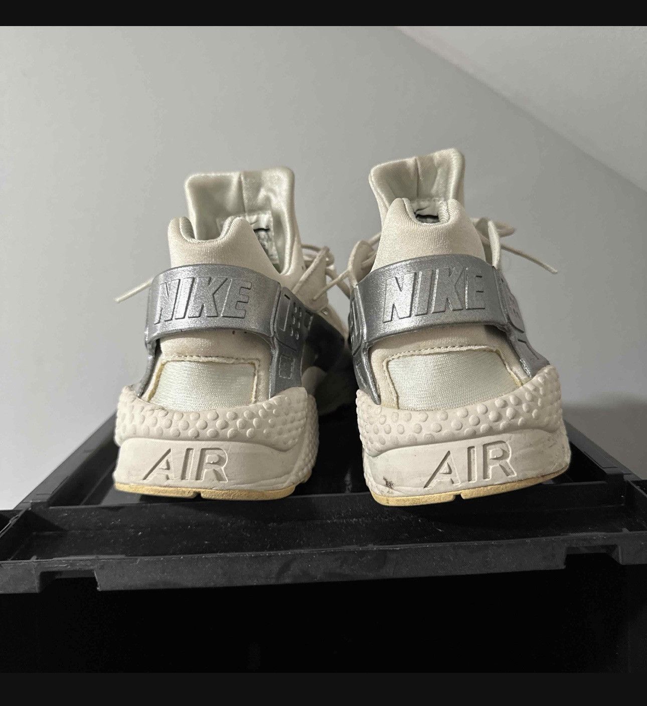 Nike Nike Air Huarache Crater Premium Light Bone Size US 10.5 / EU 43-44 - 4 Thumbnail