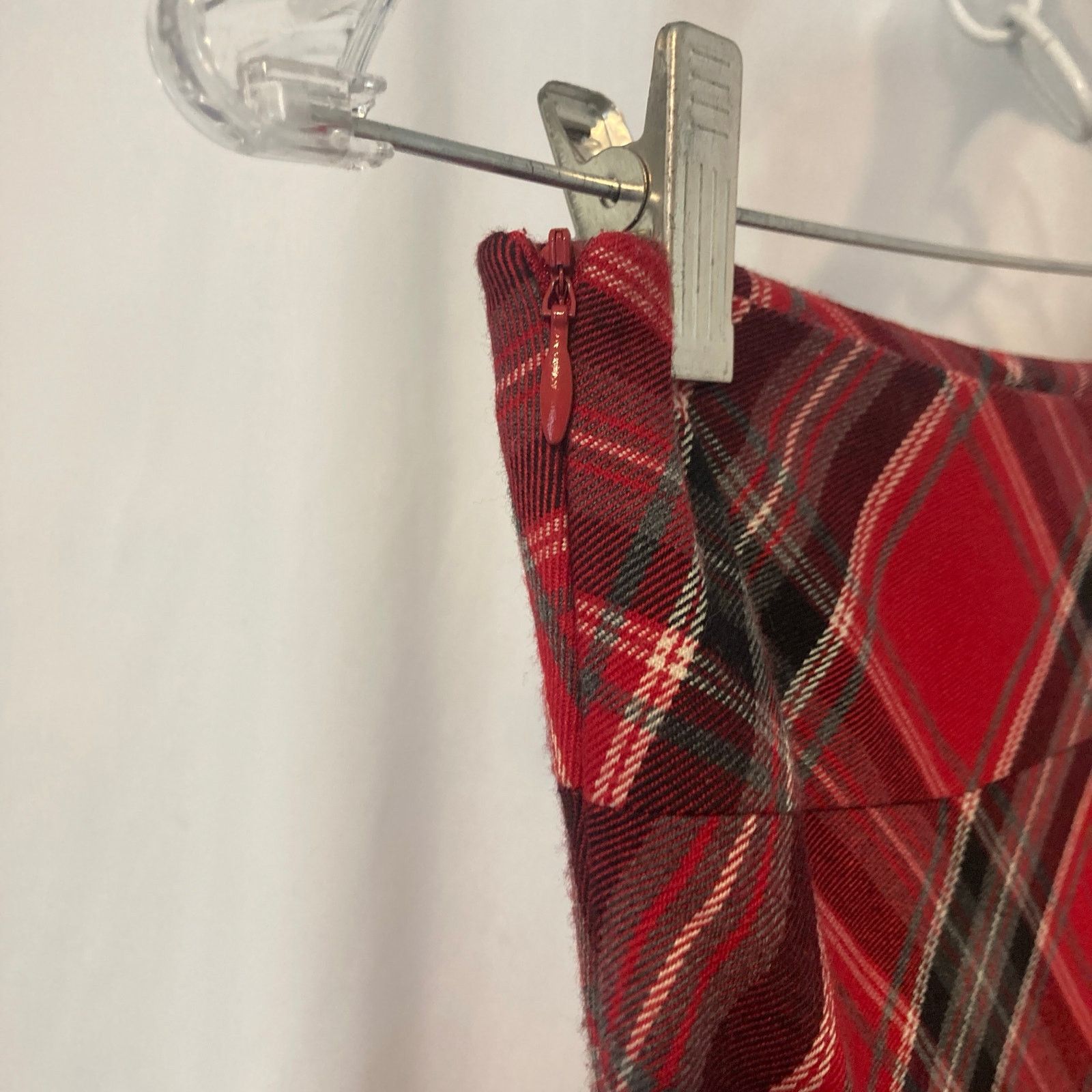 Covington Covington Tartan Plaid Stretch ALine Holiday Christmas Skirt Size 27" / US 4 / IT 40 - 4 Thumbnail